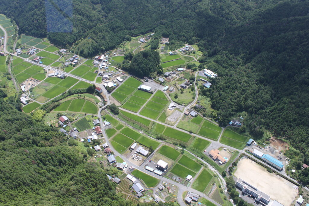 場外はどこにある?標識が小さいと上空からは発見しにくい